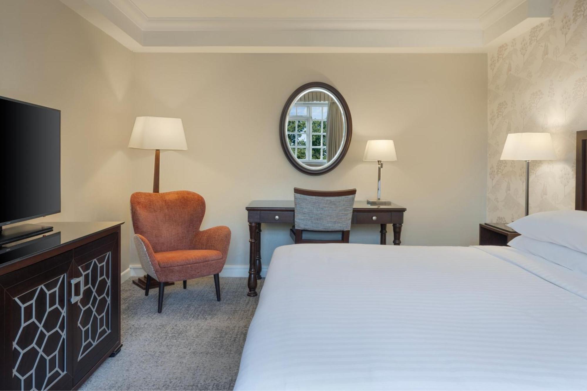 Delta Hotels By Marriott St Pierre Country Club Chepstow Exterior photo